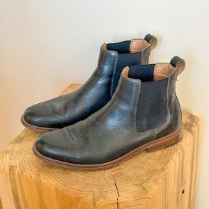GH Bass Broker Chelsea Boot